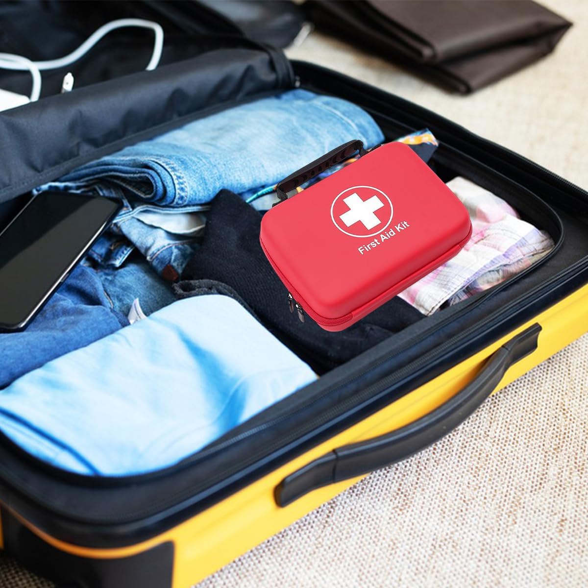 Erste-Hilfe-Set, 228-teilig, kompaktes Erste-Hilfe-Set mit leichter Hartbox, für Auto, Reisen, Zuhause, Sport, Outdoor, Camping, sehr umfangreich, praktisch, klein und leicht (rot) – Bild 5
