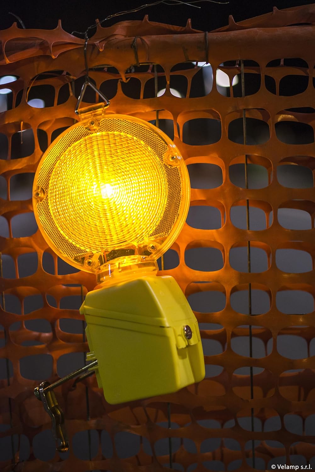 Velamp IL08LED LED-Straßenleuchte, Orange – Bild 5