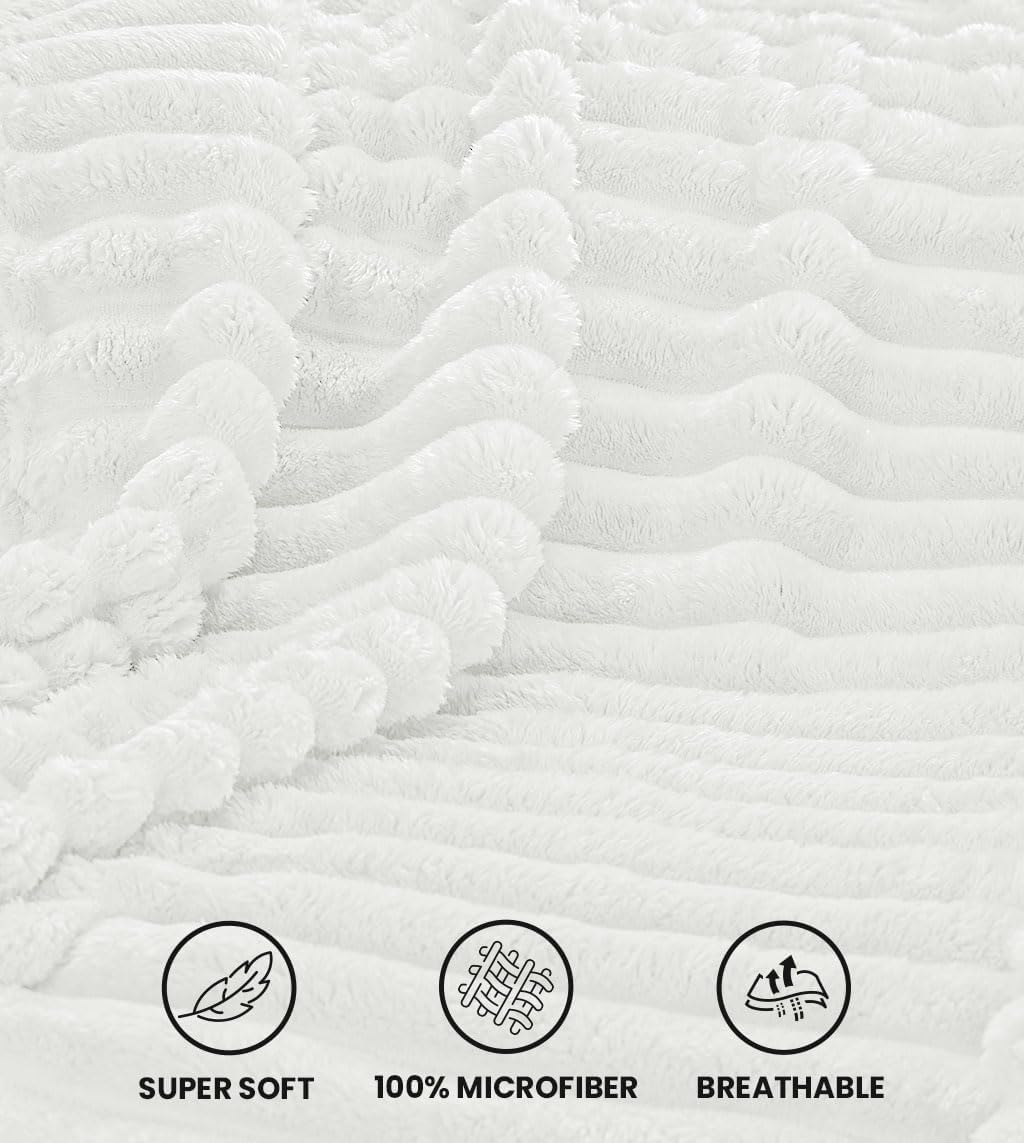 Utopia Bedding Gestreifte Kuscheldecke, flauschige Decke für Raumdekoration (150 x 200 cm, gebrochenes Weiß), weiche, leichte und warme Fleecedecke, atmungsaktive Sofadecke, Überwurf für Bett und Couch – Bild 4