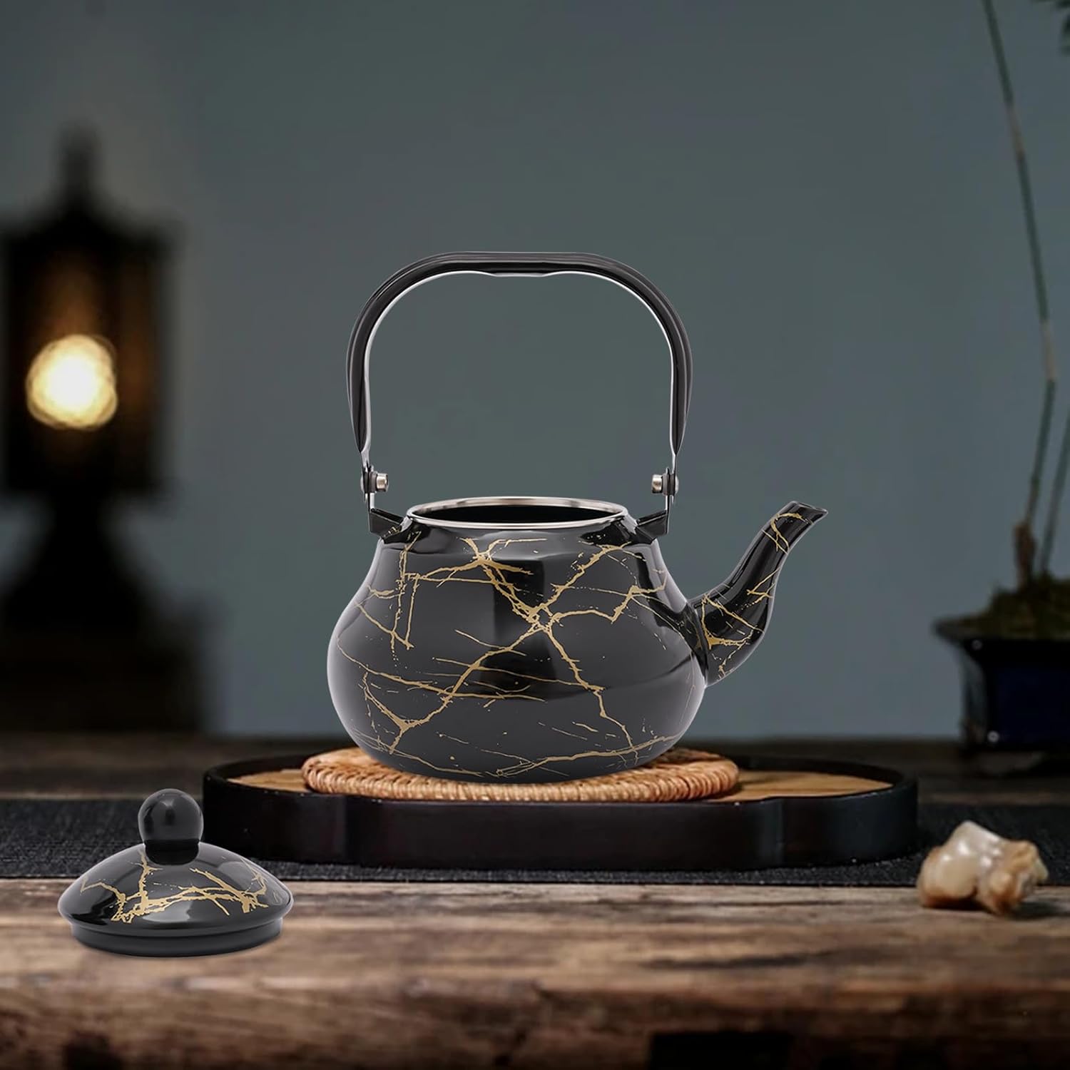 Emaille-Teekanne, 2 l Teekessel, Tee-Kaffeekanne – Vintage, elegant und hochtemperaturbefeuert – geeignet für elektromagnetische Öfen und Gasherde – 2 l Fassungsvermögen – Schwarz – Bild 5