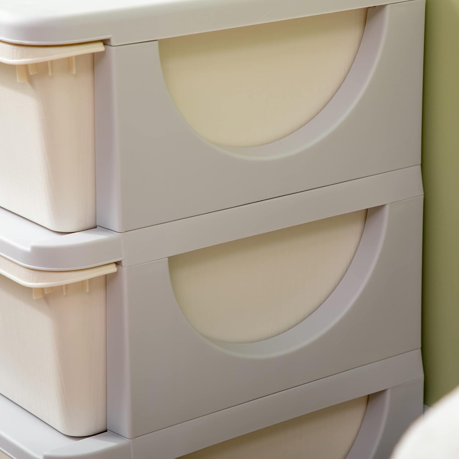 HOMCOM Schubladenschrank für Kinder mit Stauraum, Aufbewahrungsboxen, Spielzeug-Organizer, Spielzeugkiste, drei Ebenen, für Kinderzimmer, 3–6 Jahre, Kindermöbel, Cremeweiß, 37 x 37 x 56,5 cm – Bild 8