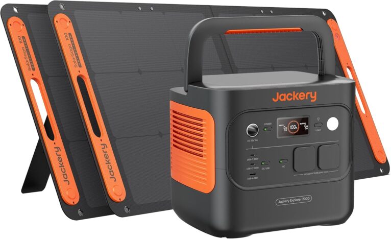 Jackery 2000 v2 Tragbares Kraftwerk mit 2 x 100 W Solarpaneelen, 2042 Wh Solargenerator mit 2200 W Leistung, LiFePO4-Akku, Schnellladung für Camping, Wohnmobil, netzunabhängig