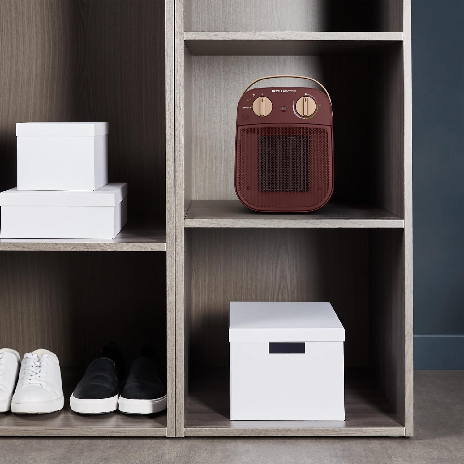 Rowenta Heizlüfter mit Tragegriff, mobil für 25 m², leise 42 dB, Keramik heizt sofort, Eco-Modus spart 50 % Strom, Turbo-Schnellaufwärmung, tragbar für Badezimmer, Büro, Schlafzimmer, Camping, kompakte Heizung, rot – Bild 9