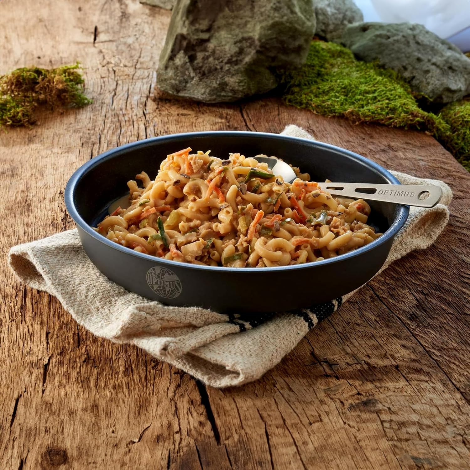 Trek'n Eat Waldpilzragout mit Nudeln – Outdoor-Fertiggericht (vegetarisch) | Gefriergetrocknete Trekkingnahrung mit hohem Energiegehalt – Ideal für Camping, Wandern & Expeditionen – Bild 2