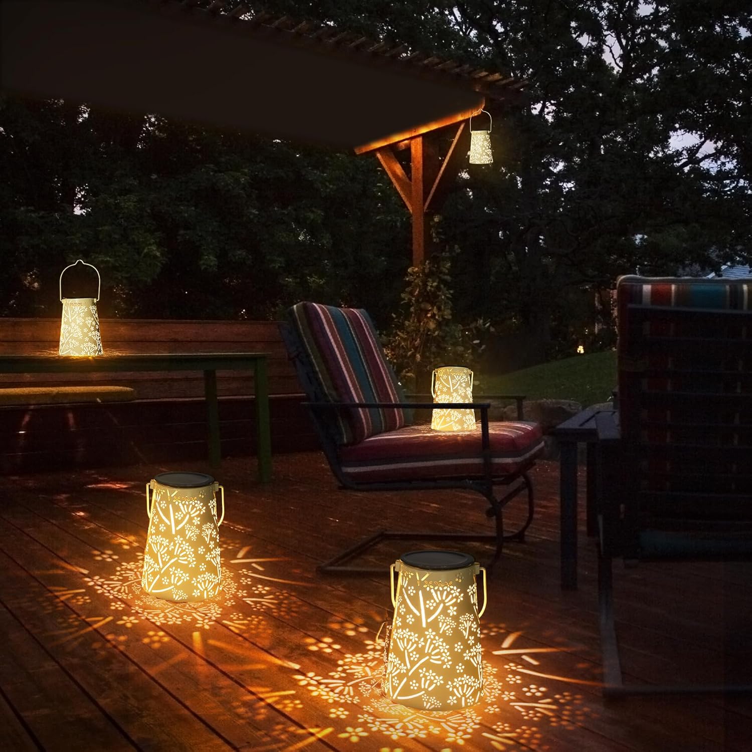 Geschenke für Frauen, JOYCREATOR Solarlaternen für den Außenbereich, 2 Stück, LED-Solarlaterne für den Außenbereich, IP65 Metall hängend/stehend, Outdoor-Solarleuchten für draußen, Garten, Dekoration, Hof, Terrasse, Weg, Balkon (weiß) – Bild 6