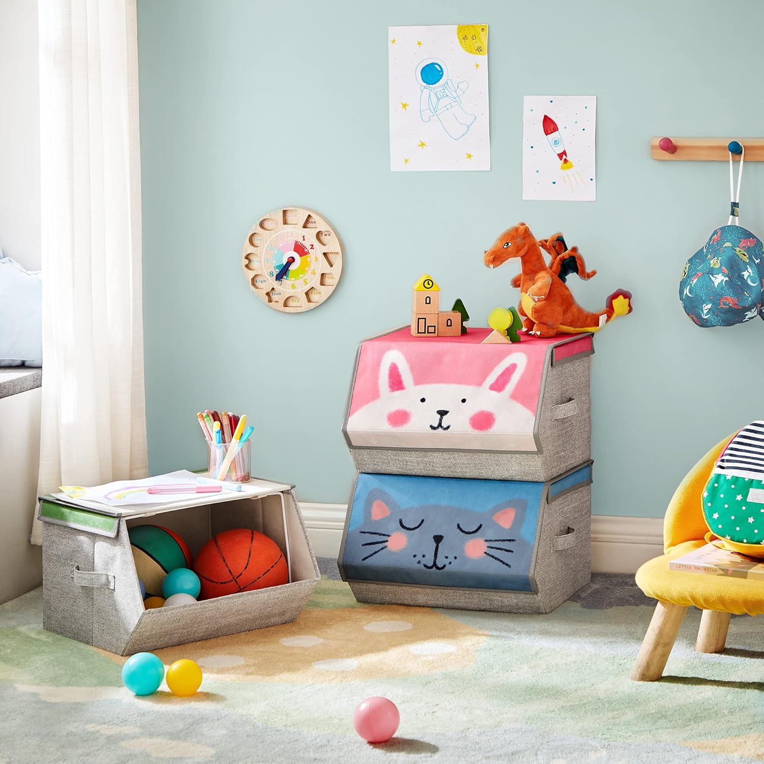 SONGMICS Aufbewahrungsboxen, 3er-Set, faltbare Stoffboxen mit Griffen, Organizer, magnetischer Deckel, für Kinderzimmer, Spielzimmer, Tiermotive, rosa, blau, grün und grau, RFB760P01 – Bild 3