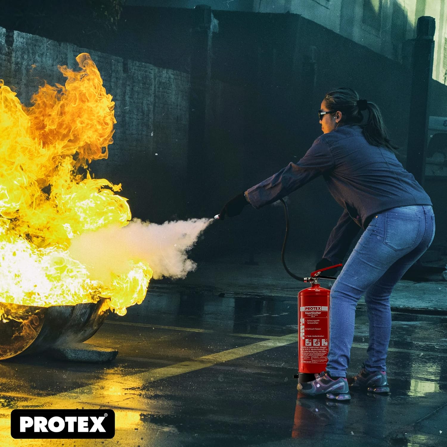 Pulverfeuerlöscher - Protex PDE 6 Pulverfeuerlöscher - 6 kg - für die Brandklassen ABC - Zertifiziert nach DIN EN 3 und CE - 9,5 kg - mit praktischer Halterung - mit Prüfplakette - Hergestellt in der EU – Bild 5