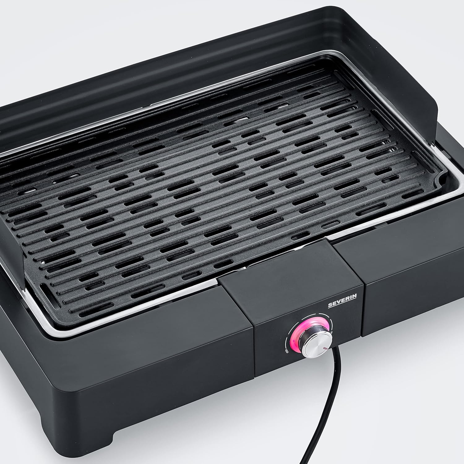 SEVERIN PG 8567 Tischgrill mit Aluminium-Grillplatte für den Innen- und Außenbereich, Elektrogrill mit schnellem Grillstart, Balkongrill ohne Verbrennungsgefahr, schwarz – Bild 6